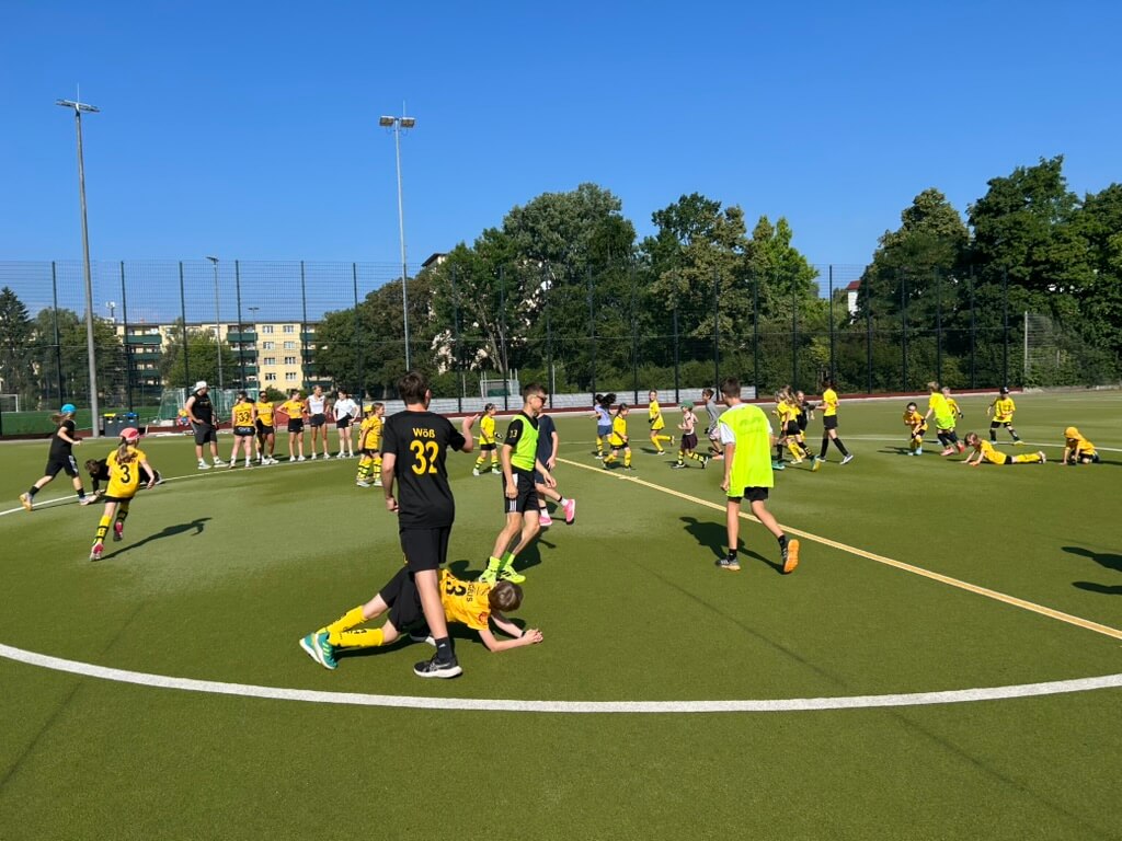 Sommercamp Woche 1 – Hockey, Spaß und jede Menge Ferienlaune